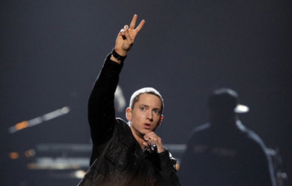 Eminem v de victoire logo du site officiel des journalistes