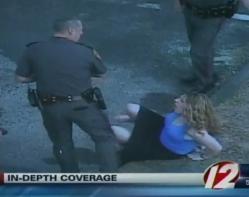 trial-video-shows-lincoln-cop-kick-face-handcuffed-woman-flic-police.jpg