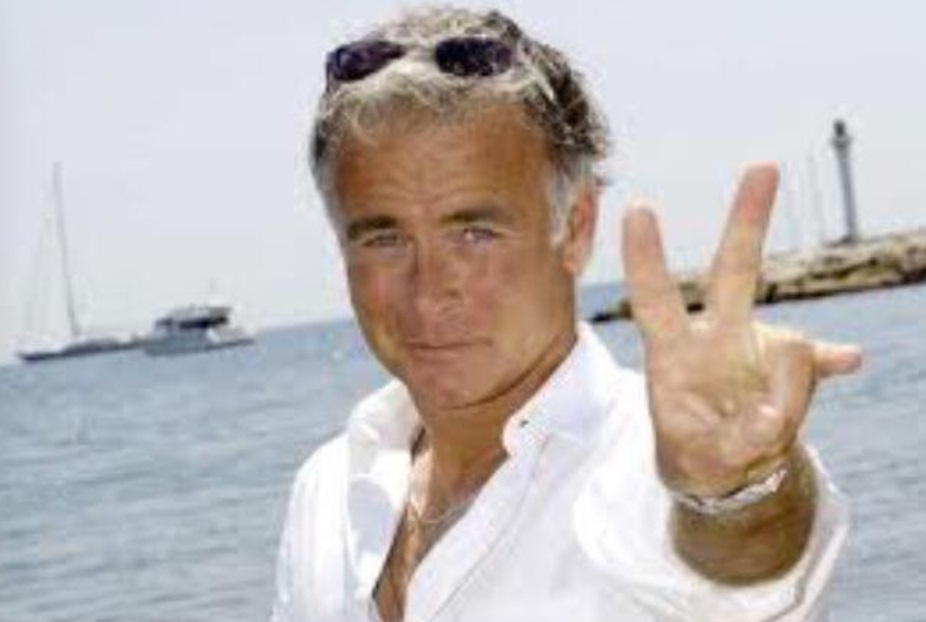 site officiel des journalistes signe v logo victoire casting  franck dubosc